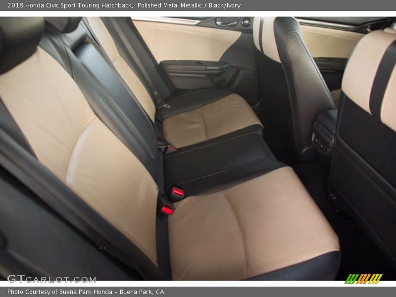 Polished Metal Metallic / Black/Ivory 2018 Honda Civic Sport Touring Hatchback