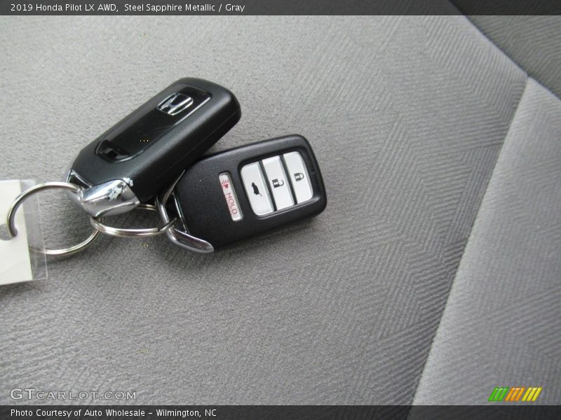 Steel Sapphire Metallic / Gray 2019 Honda Pilot LX AWD