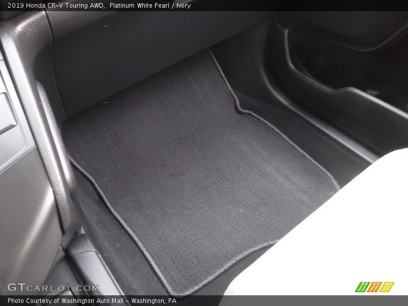 Platinum White Pearl / Ivory 2019 Honda CR-V Touring AWD