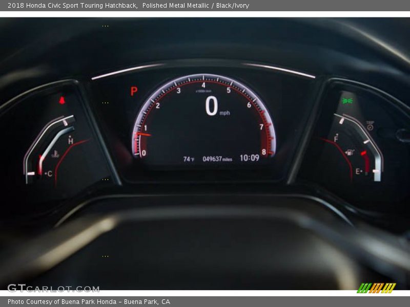 Polished Metal Metallic / Black/Ivory 2018 Honda Civic Sport Touring Hatchback