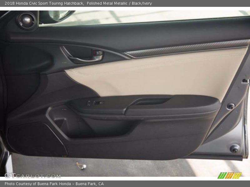 Polished Metal Metallic / Black/Ivory 2018 Honda Civic Sport Touring Hatchback
