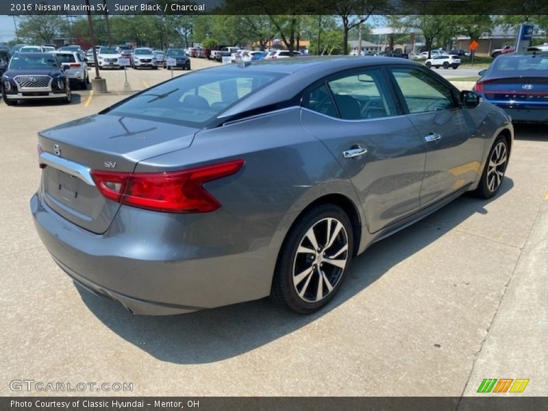 Super Black / Charcoal 2016 Nissan Maxima SV