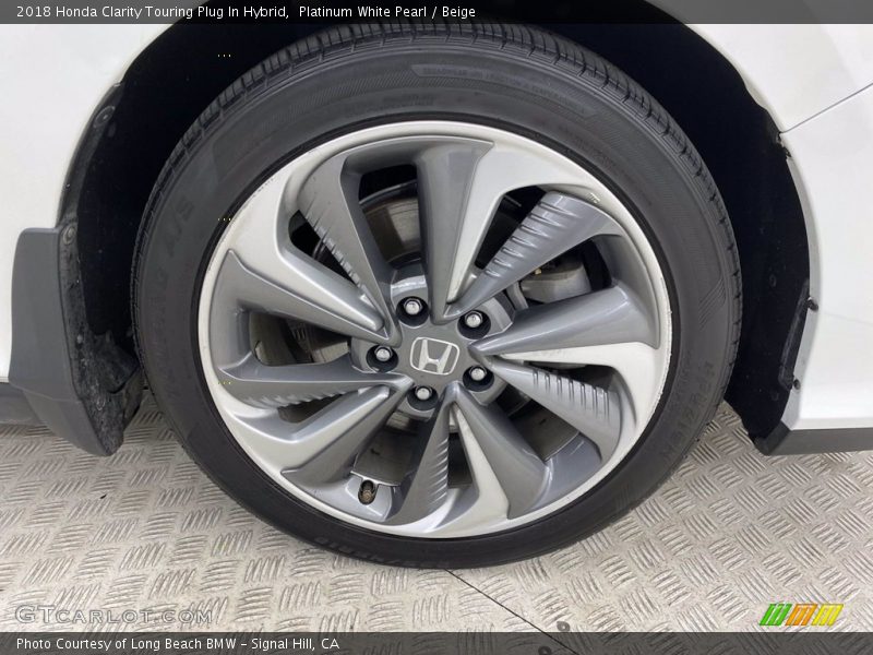  2018 Clarity Touring Plug In Hybrid Wheel