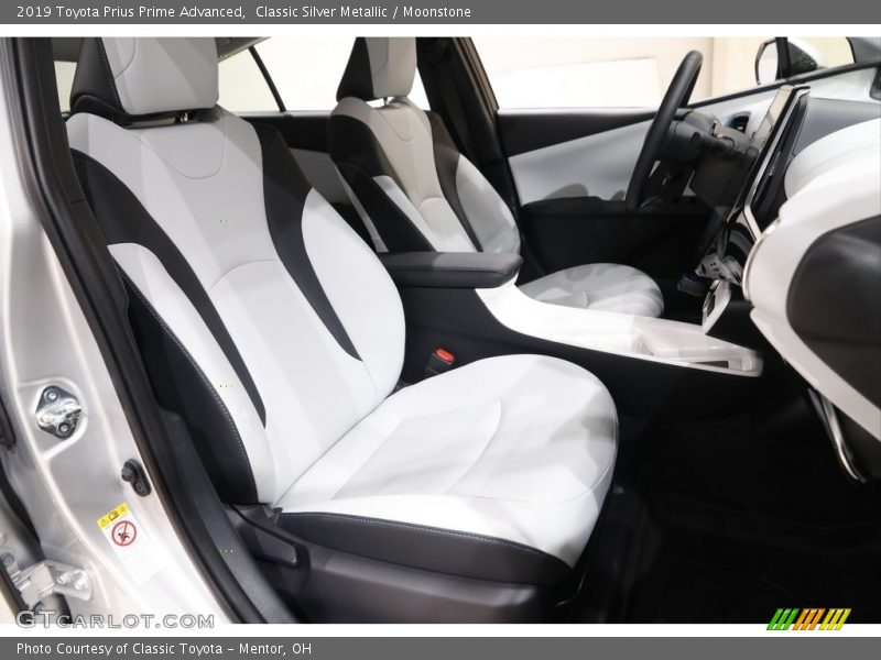 Classic Silver Metallic / Moonstone 2019 Toyota Prius Prime Advanced