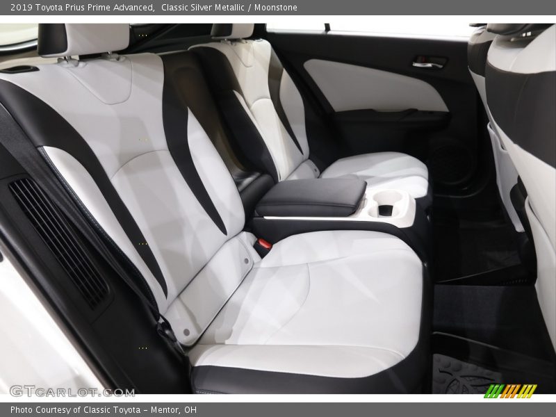 Classic Silver Metallic / Moonstone 2019 Toyota Prius Prime Advanced