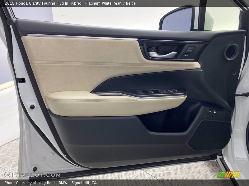 Platinum White Pearl / Beige 2018 Honda Clarity Touring Plug In Hybrid