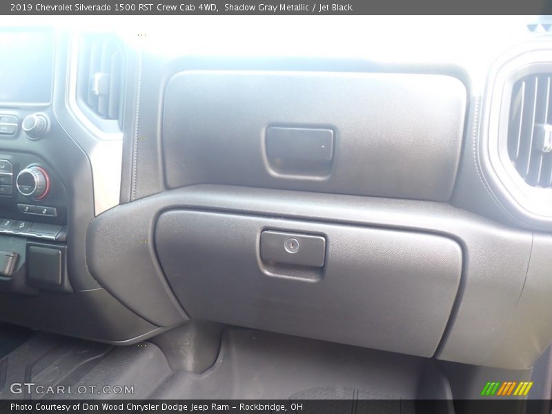 Shadow Gray Metallic / Jet Black 2019 Chevrolet Silverado 1500 RST Crew Cab 4WD