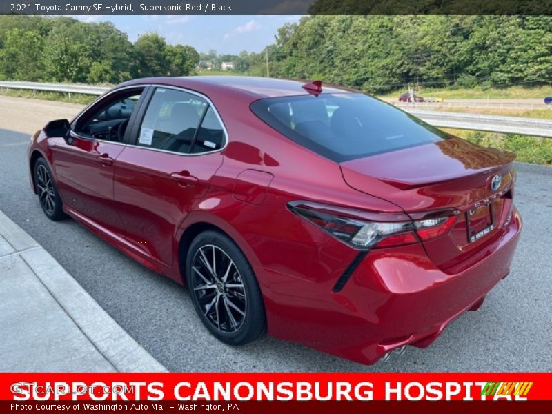 Supersonic Red / Black 2021 Toyota Camry SE Hybrid