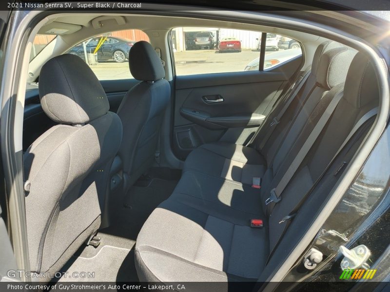 Super Black / Charcoal 2021 Nissan Sentra SV