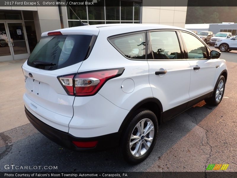 Oxford White / Charcoal Black 2017 Ford Escape S