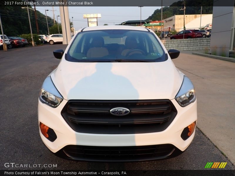 Oxford White / Charcoal Black 2017 Ford Escape S