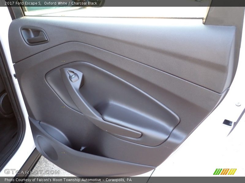 Oxford White / Charcoal Black 2017 Ford Escape S