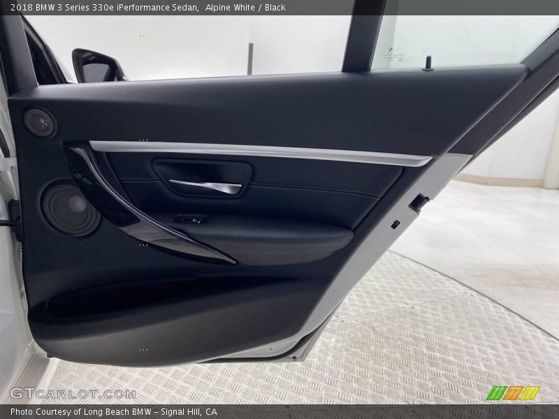 Alpine White / Black 2018 BMW 3 Series 330e iPerformance Sedan