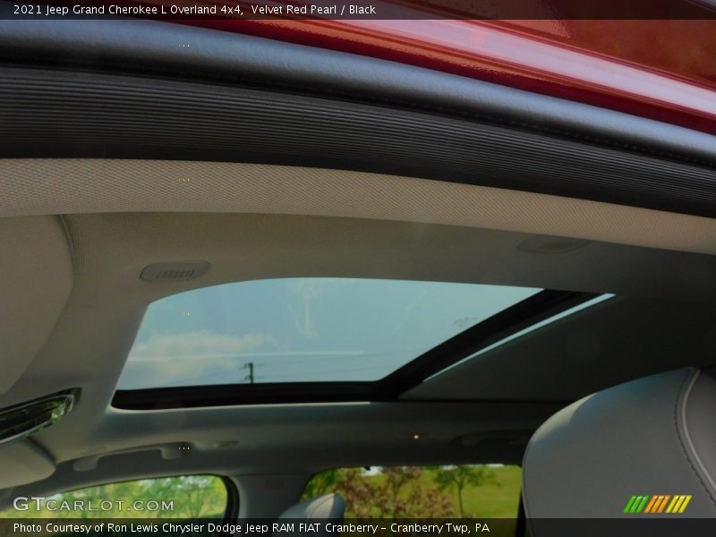 Velvet Red Pearl / Black 2021 Jeep Grand Cherokee L Overland 4x4