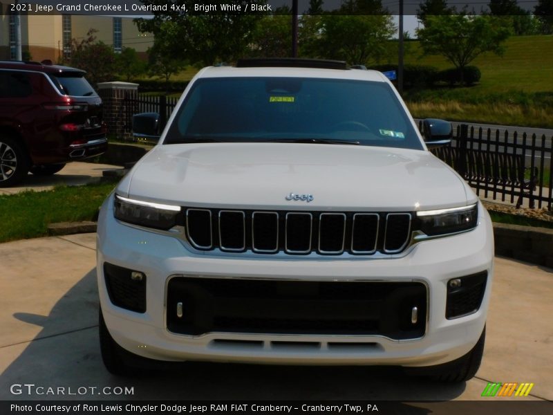 Bright White / Black 2021 Jeep Grand Cherokee L Overland 4x4