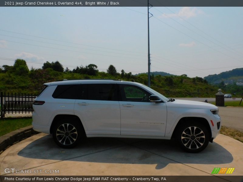 Bright White / Black 2021 Jeep Grand Cherokee L Overland 4x4
