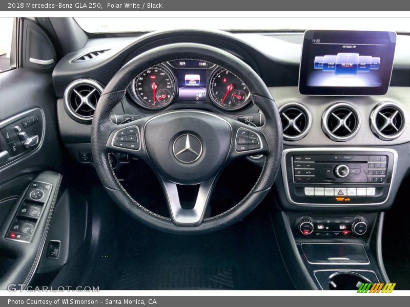 Polar White / Black 2018 Mercedes-Benz GLA 250