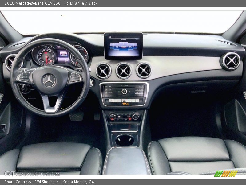 Polar White / Black 2018 Mercedes-Benz GLA 250