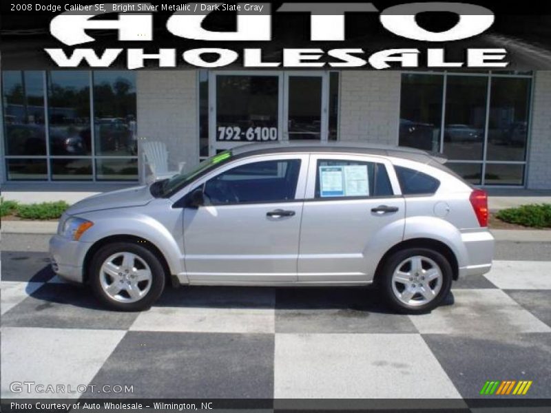 Bright Silver Metallic / Dark Slate Gray 2008 Dodge Caliber SE