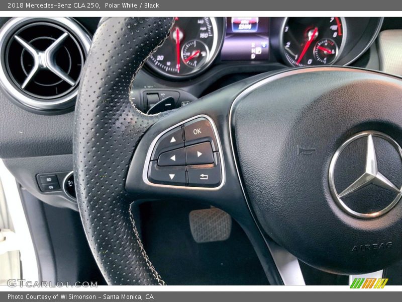 Polar White / Black 2018 Mercedes-Benz GLA 250