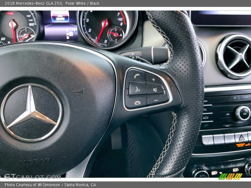 Polar White / Black 2018 Mercedes-Benz GLA 250