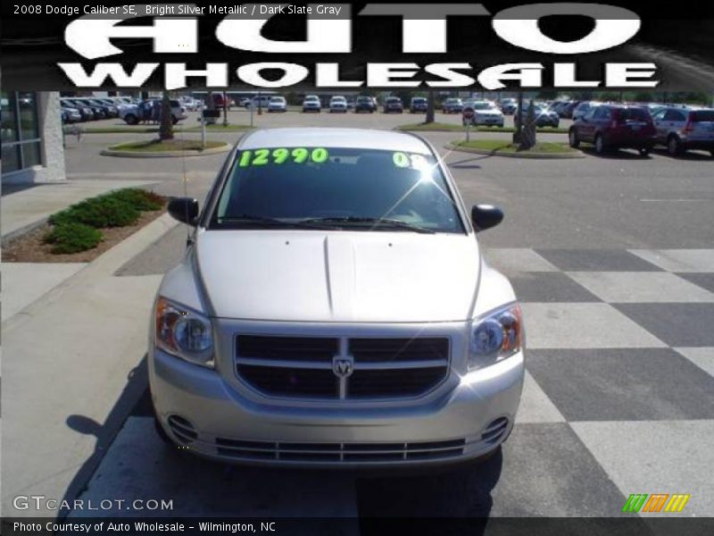 Bright Silver Metallic / Dark Slate Gray 2008 Dodge Caliber SE