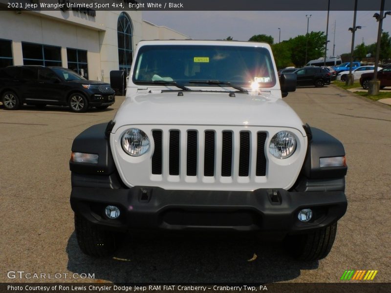 Bright White / Black 2021 Jeep Wrangler Unlimited Sport 4x4