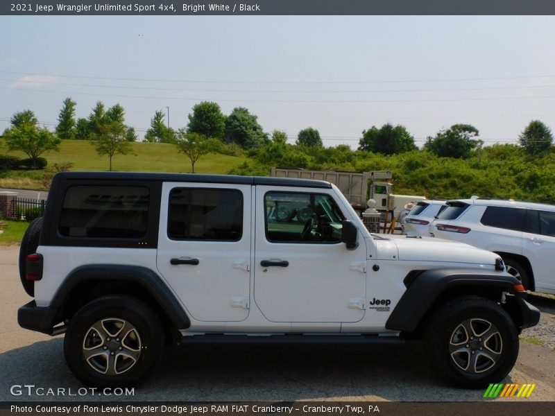 Bright White / Black 2021 Jeep Wrangler Unlimited Sport 4x4