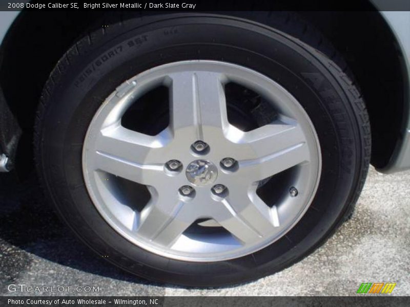 Bright Silver Metallic / Dark Slate Gray 2008 Dodge Caliber SE