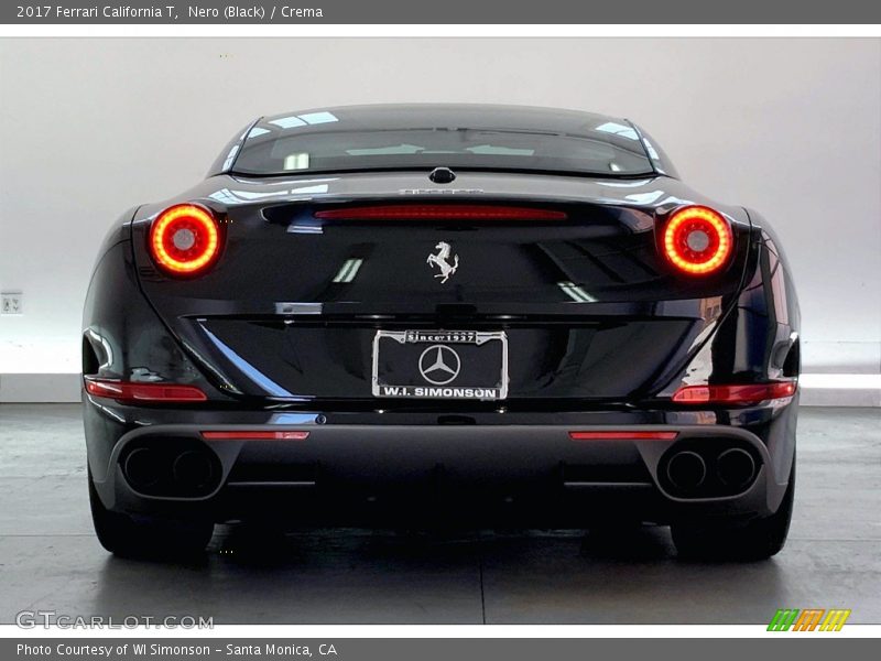 Nero (Black) / Crema 2017 Ferrari California T