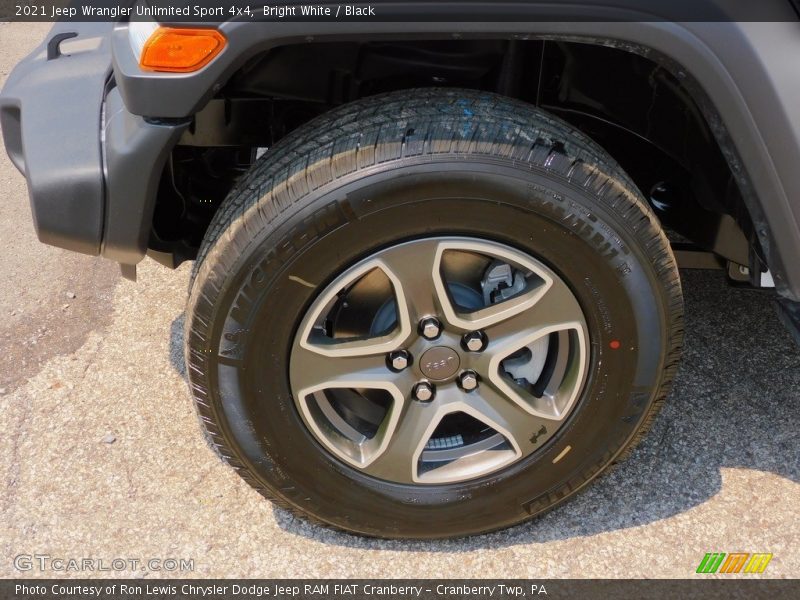 Bright White / Black 2021 Jeep Wrangler Unlimited Sport 4x4