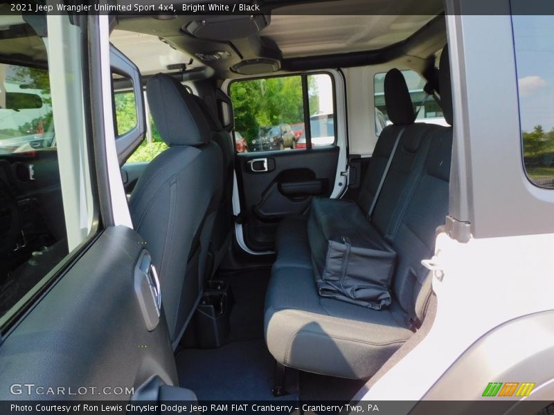Bright White / Black 2021 Jeep Wrangler Unlimited Sport 4x4