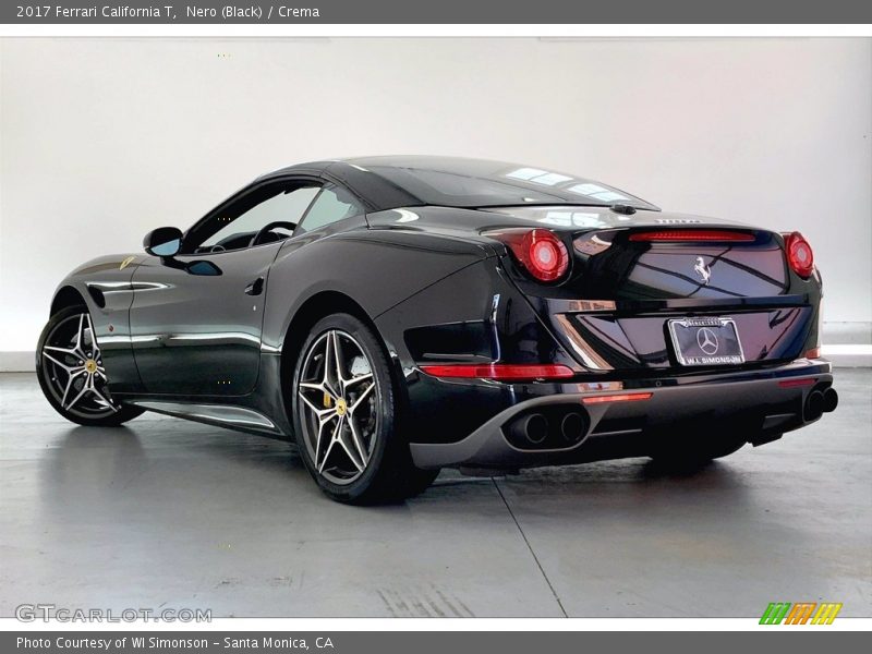 Nero (Black) / Crema 2017 Ferrari California T