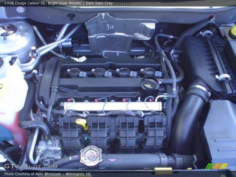 Bright Silver Metallic / Dark Slate Gray 2008 Dodge Caliber SE