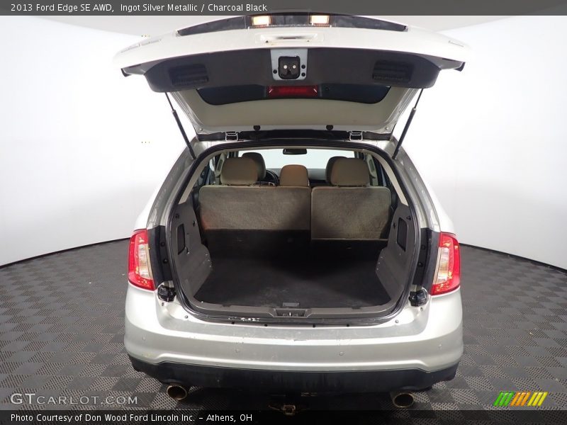 Ingot Silver Metallic / Charcoal Black 2013 Ford Edge SE AWD