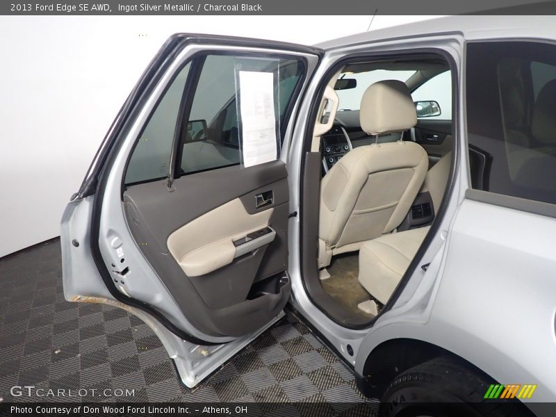 Ingot Silver Metallic / Charcoal Black 2013 Ford Edge SE AWD