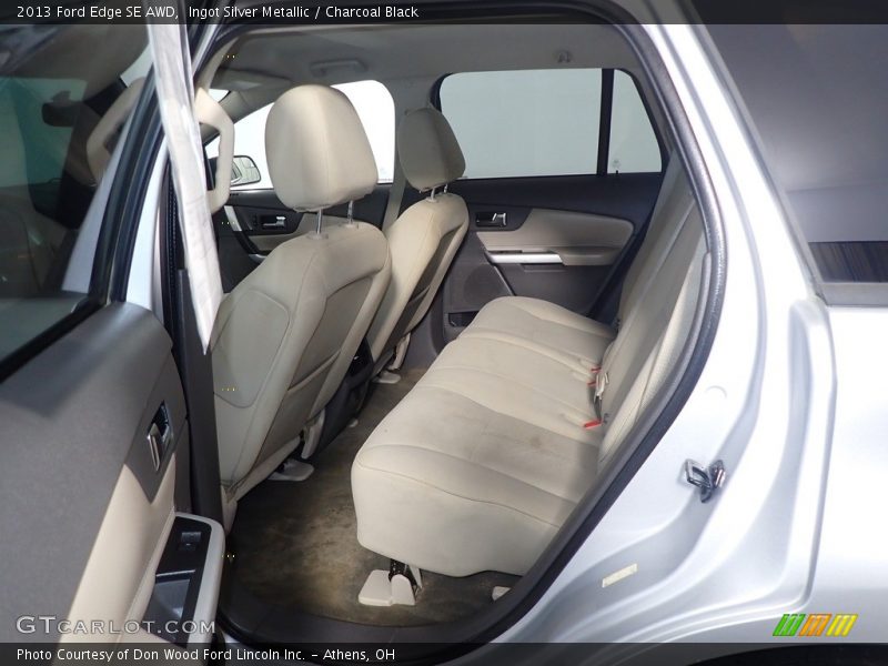 Ingot Silver Metallic / Charcoal Black 2013 Ford Edge SE AWD