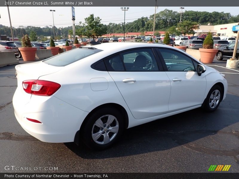 Summit White / Jet Black 2017 Chevrolet Cruze LS