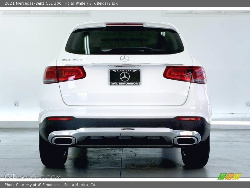 Polar White / Silk Beige/Black 2021 Mercedes-Benz GLC 300