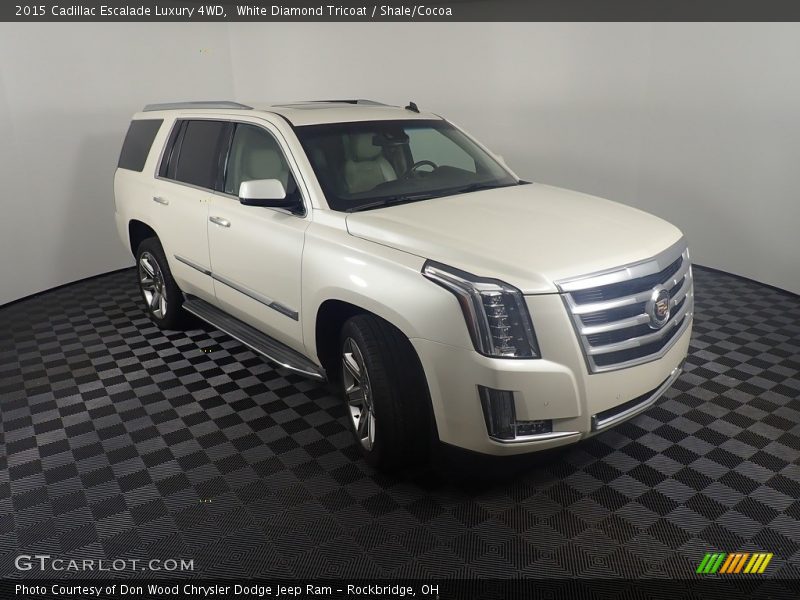 White Diamond Tricoat / Shale/Cocoa 2015 Cadillac Escalade Luxury 4WD