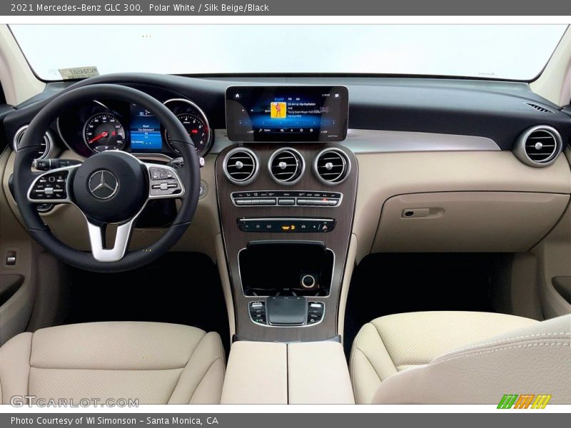 Polar White / Silk Beige/Black 2021 Mercedes-Benz GLC 300