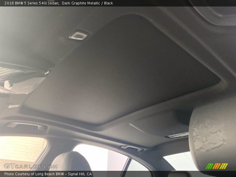 Dark Graphite Metallic / Black 2018 BMW 5 Series 540i Sedan