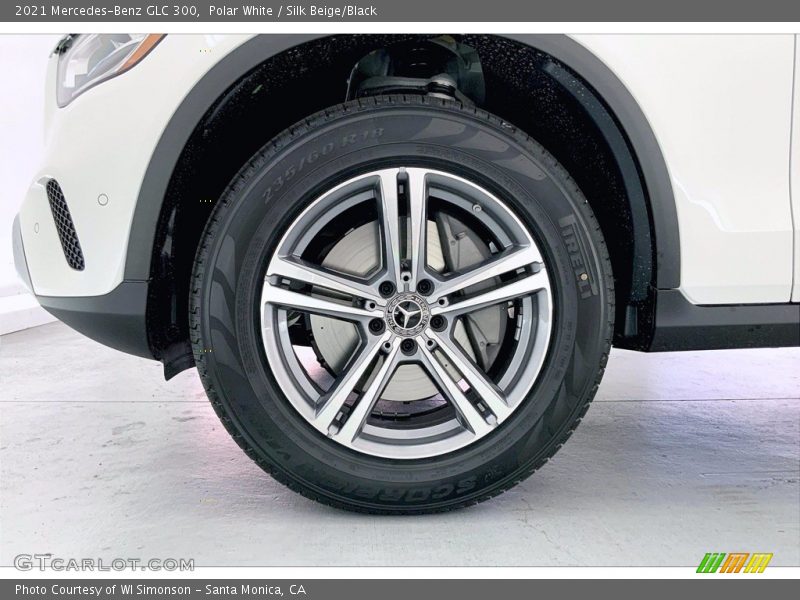 Polar White / Silk Beige/Black 2021 Mercedes-Benz GLC 300