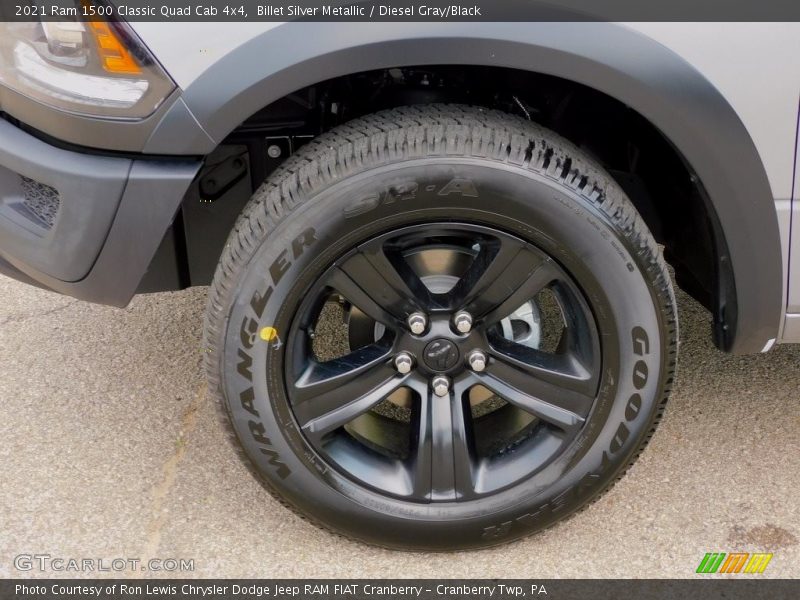 Billet Silver Metallic / Diesel Gray/Black 2021 Ram 1500 Classic Quad Cab 4x4