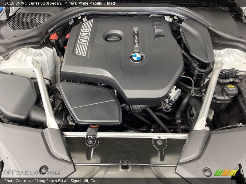 Mineral White Metallic / Black 2018 BMW 5 Series 530i Sedan