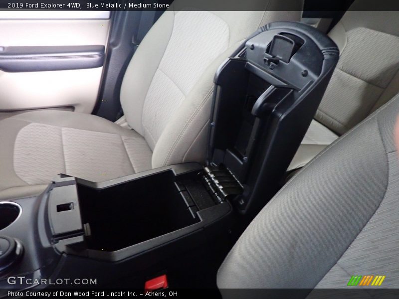 Blue Metallic / Medium Stone 2019 Ford Explorer 4WD