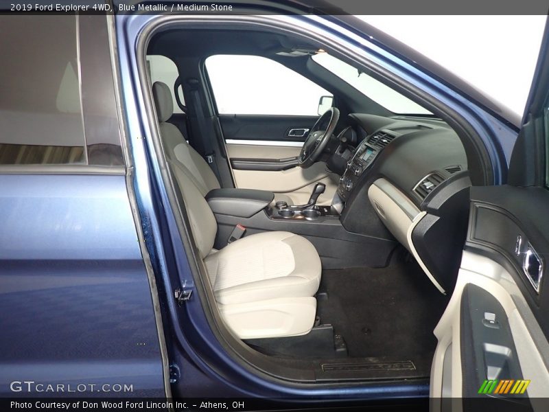 Blue Metallic / Medium Stone 2019 Ford Explorer 4WD