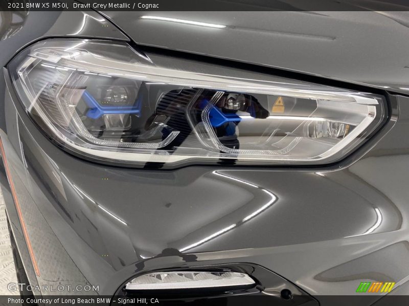 Dravit Grey Metallic / Cognac 2021 BMW X5 M50i