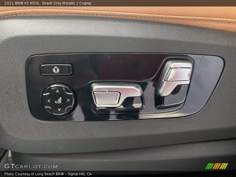 Dravit Grey Metallic / Cognac 2021 BMW X5 M50i