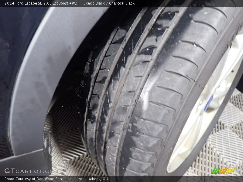 Tuxedo Black / Charcoal Black 2014 Ford Escape SE 2.0L EcoBoost 4WD